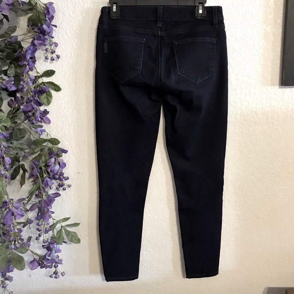 PAIGE Dark Wash Verdugo Ankle Cut Jeans SZ 29 EUC - Picture 4 of 9